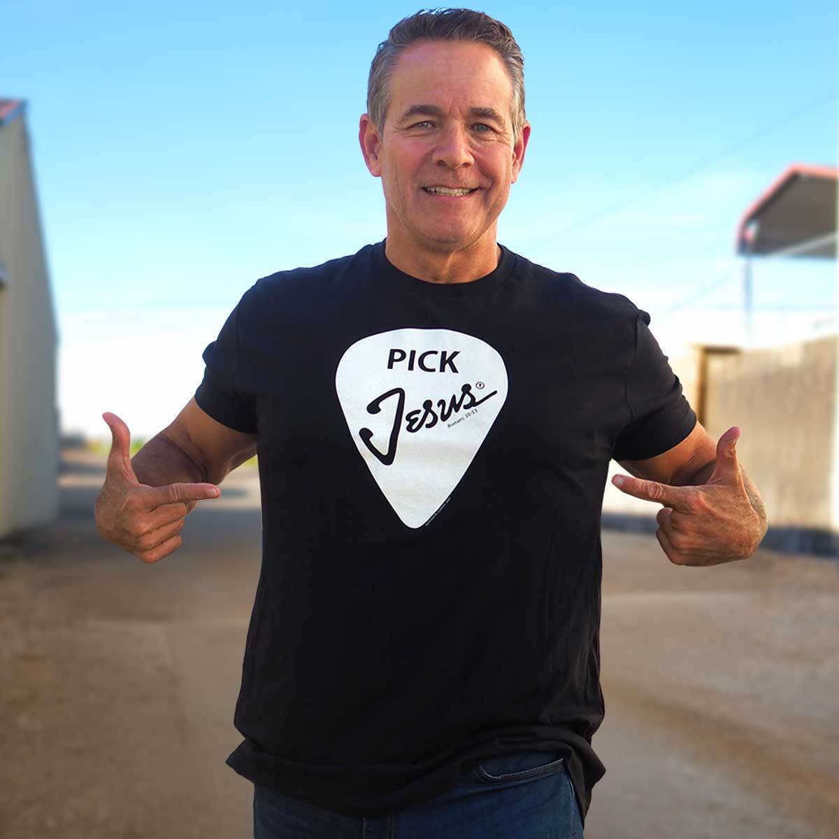 Vic Kennett - Founder and CEO of Kerusso Vic Kennett - Founder and CEO of Kerusso